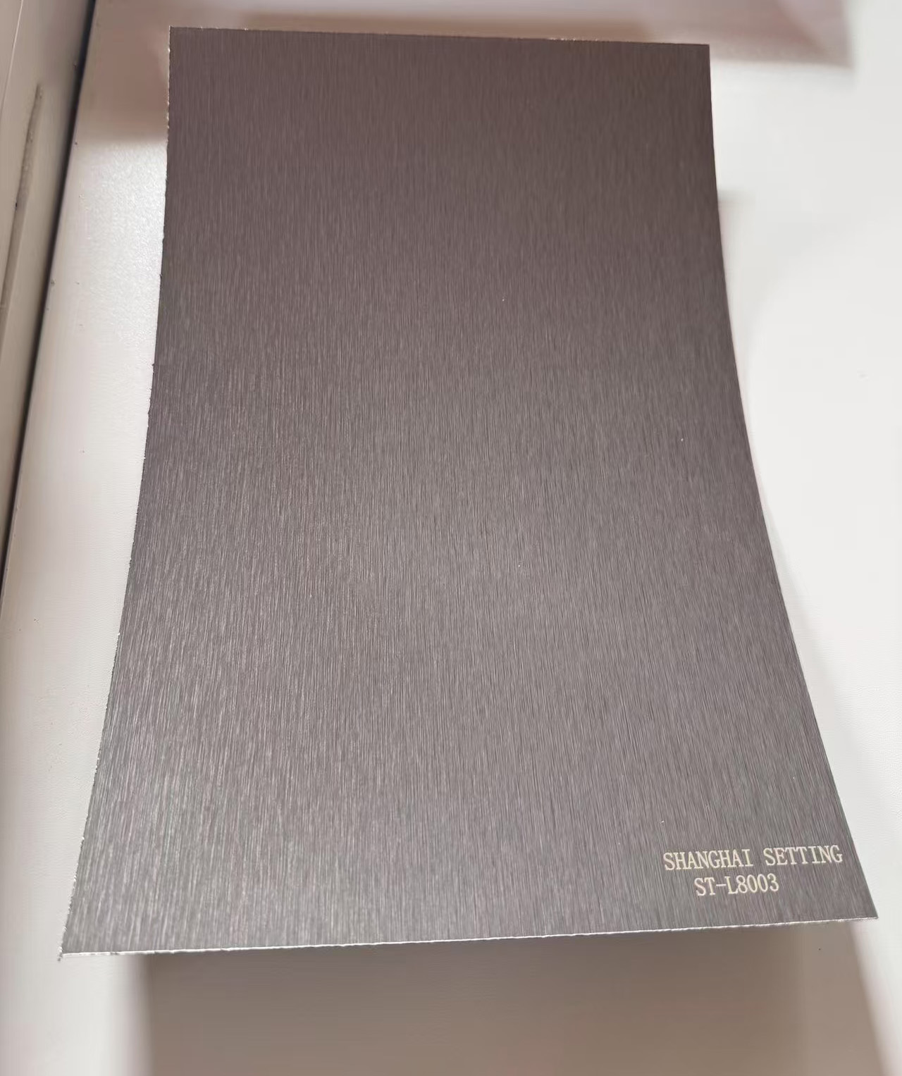 ST-L8003
